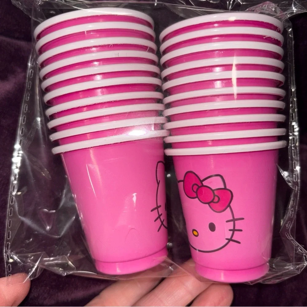 5 packs of Hello Kitty Pink Disposable Cups - 2 oz shot glasses 20 Per pack 100